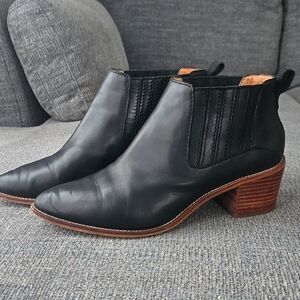 Madewell Black Leather Bonham Chelsea Western Ankle Booties Size 9.5
